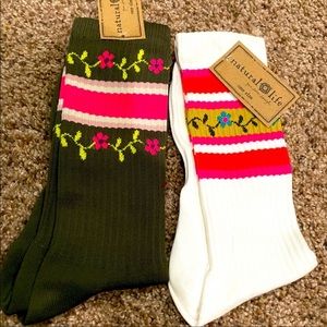 NWT Duo pair of socks by natural life